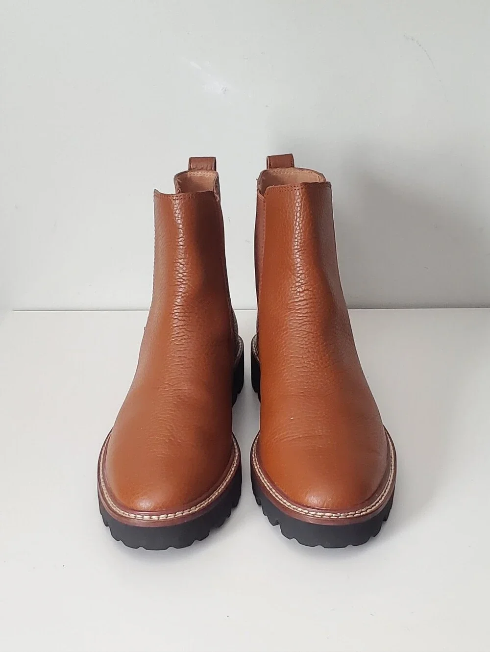Madewell The Citywalk Lugsole Chelsea Leather Boots Size 9.5